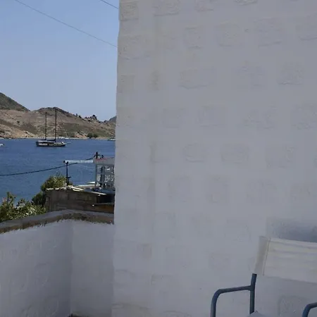 Patmos Cute Seafront Escape For 2 Grikos Bay (Patmos)